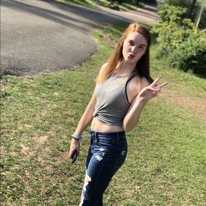 Meet your Posher, Anna